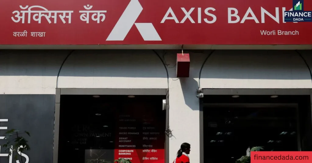 Axis Bank Share Price Dips Below ₹1,170 Despite ₹28,055 Crore Net Profit in FY25